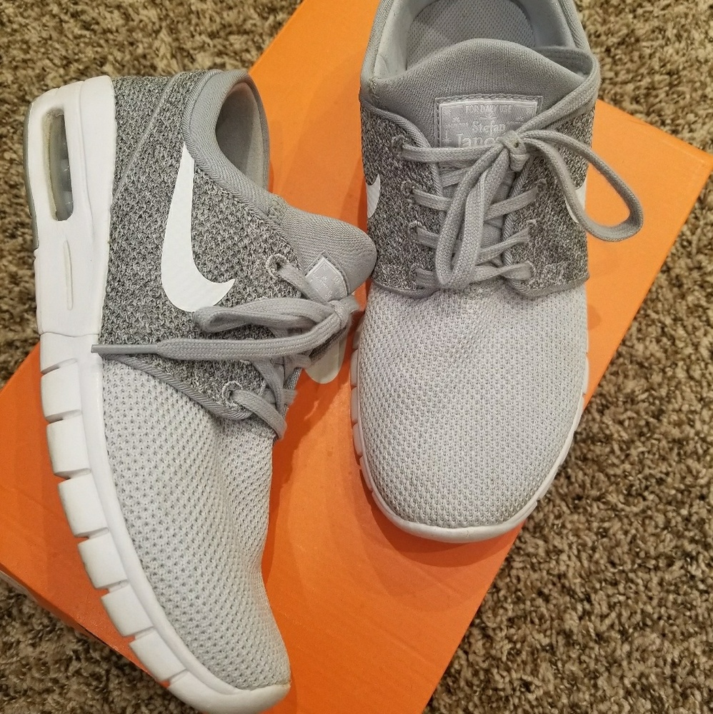 Nike